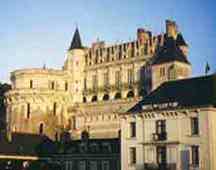Chateau Amboise and village