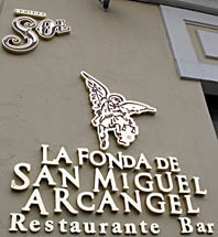 La Fonda restaurant sign