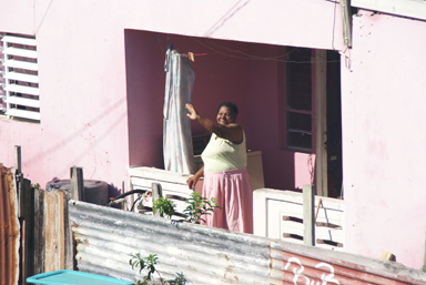 Resident waves at St. Kitts train