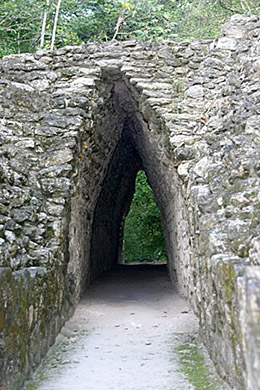 Becan vaulted passageway