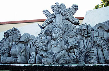 Chetumal Monument Alegoria de Mestizaje