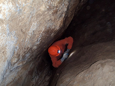 Wriggling in Calfornia Cavern