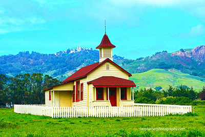 CA Hearst Ranch schoolhouse
