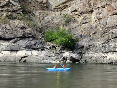 Hells Canyon paddlers on the Snake River