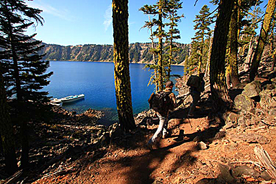 Crater Lake hikers