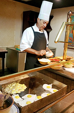 Cuba, hotel breakfast