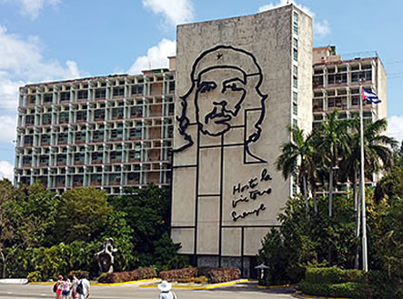 Che art on building