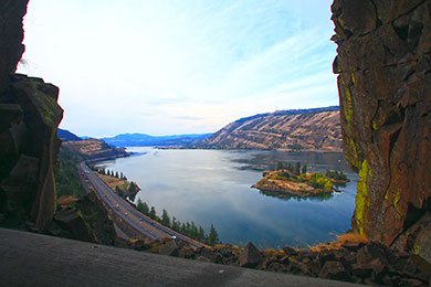 Columbia River view from Mosier Tunnel