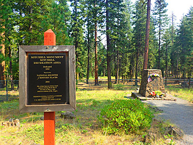 Klamath, Mitchell Memorial