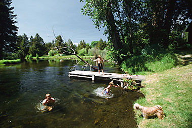 Klamath Wood River swim