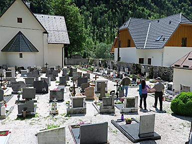 Cemetery near Tresta