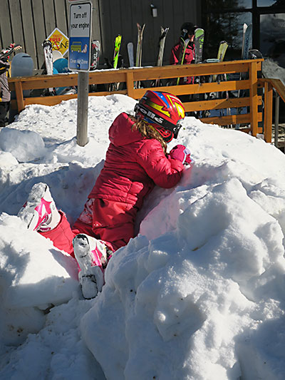 Bogus Basin snow play