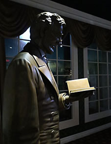 Statue of Lincoln in the Ford Theatre museum