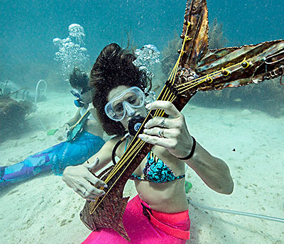 Mermaid aat Florida Keys Underwater Music Festival