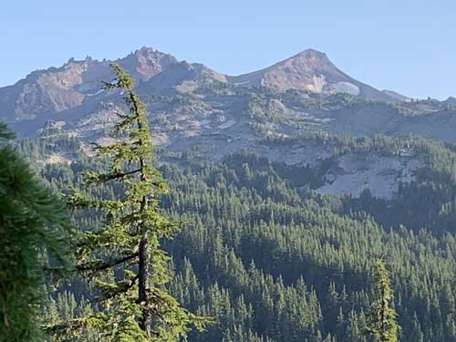 Diamond Peaks Wildereness peaks and glaciated ridges