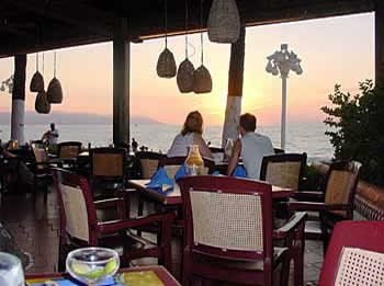Puerto Vallarta beachfront dining