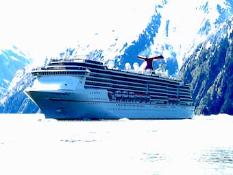 Carnival cruise ship Miricle in Tracy Arm Fjord