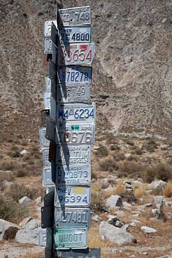 Nevada road to nowhere Guru Road/Dooby Lane license plates