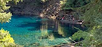 Mackenzie River Oregon Blue Pool