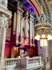 The pipe organ at the Kelvingrove Museum