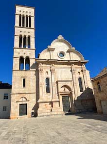 Hvar’s cathedral and theater