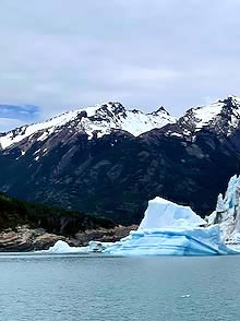Patagonia, Lago Argentino Iceburg