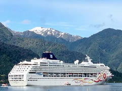 Patagonia, Chile, NCI ship