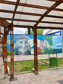Paragonia Puerto Natales city hall mural
