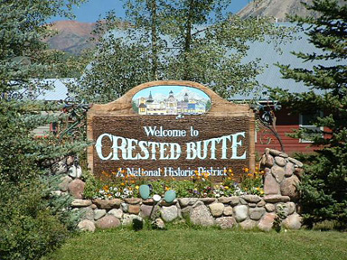 Welcome to Crested Butte, CO sign