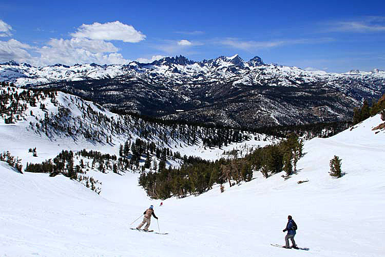 Wide open skiing at Mammoth