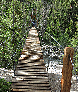 Suspension bridge on the John Muir Trail
