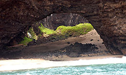 Honopu Arch