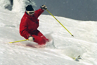 Nancy Greene Raine skiing