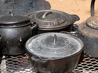 Safari cooking pots