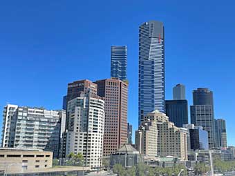 Melbourne southbank skyline