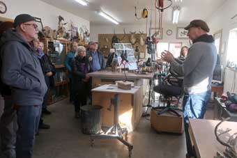 Avian sculptor Stefan Savides talking with visitors