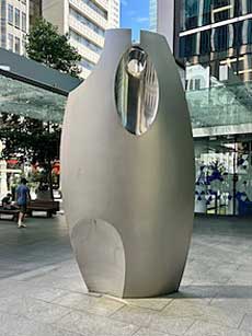 Auckland, Outdoor Art 1 is Kaitiaki II by Fred Graham