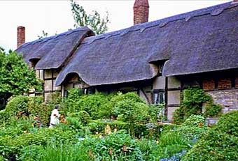 Anne Hathaway’s Cottage in Stratford-on-Avon