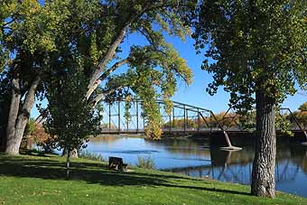 Fort Benton Pedestrian Bridge