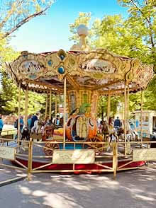 Belgrade, Kids rides and Dinosaurs in the Kalemegdan Park