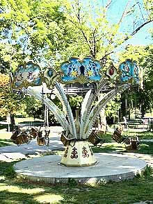 Belgrade, Kids rides and Dinosaurs in the Kalemegdan Park