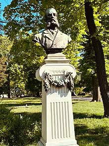 Belgrade, Sculpture of Taušanović in Kalemegdan Park